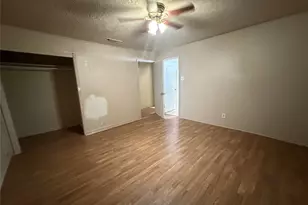 220 Stratford Ct, San Antonio, TX 78223 - Photo 31