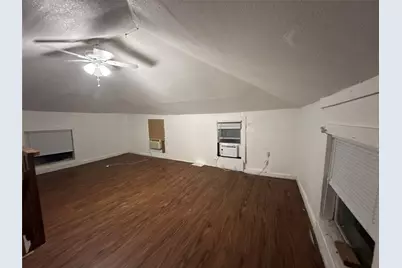 220 Stratford Court, San Antonio, TX 78223 - Photo 19