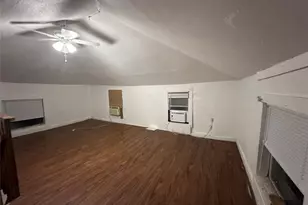 220 Stratford Ct, San Antonio, TX 78223 - Photo 19