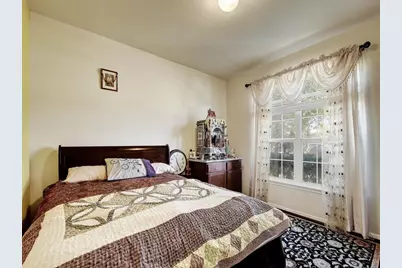9521 Bromsgrove Drive, Austin, TX 78717 - Photo 5
