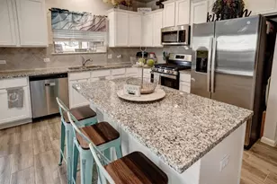 205 Driftwood Ln, Bastrop, TX 78602 - Photo 11