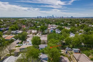 919 E 51st St, Austin, TX 78751 - Photo 25