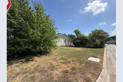 1709 W Mesa Park Drive, Round Rock, TX 78664 - Photo 5