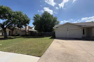 1709 W Mesa Park Dr, Round Rock, TX 78664 - Photo 3