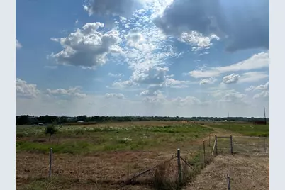 1079 Lomax Harmel Road, Burton, TX 77835 - Photo 9