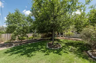 11704 Emerald Falls Dr, Austin, TX 78738 - Photo 25