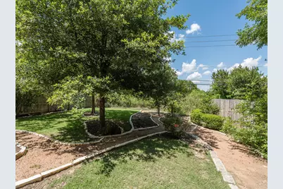 11704 Emerald Falls Drive, Austin, TX 78738 - Photo 27