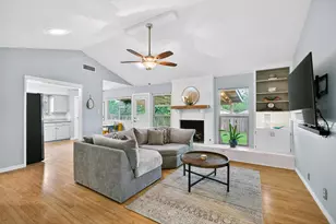 2005 Scofield Ln, Austin, TX 78727 - Photo 3