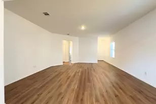 106 Maravillas Bnd, Bastrop, TX 78602 - Photo 3