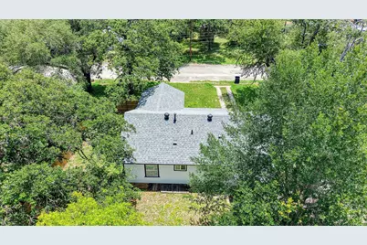 1008 Haley Avenue, Rockdale, TX 76567 - Photo 25