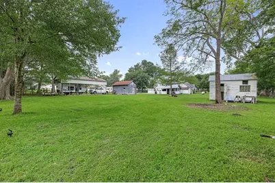 326 Centennial Street, Carmine, TX 78932 - Photo 1