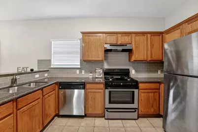 5625 Signal Point Point, Austin, TX 78724 - Photo 11