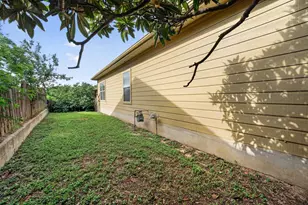 5625 Signal Point Point, Austin, TX 78724 - Photo 3