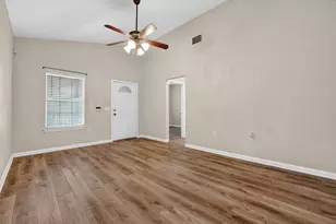 5625 Signal Point Point, Austin, TX 78724 - Photo 9