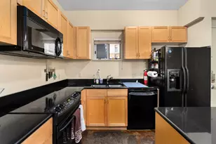 711 W 26th St, Austin, TX 78705 - Photo 7