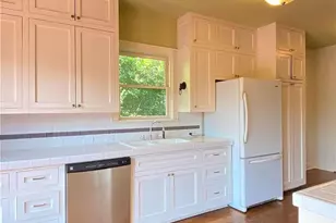609 Texas, Austin, TX 78705 - Photo 5