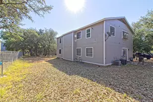 401 Hedgewood Dr, Georgetown, TX 78628 - Photo 7