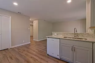 401 Hedgewood Dr, Georgetown, TX 78628 - Photo 19