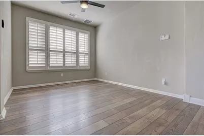 217 La Grotta Lane, Georgetown, TX 78628 - Photo 11