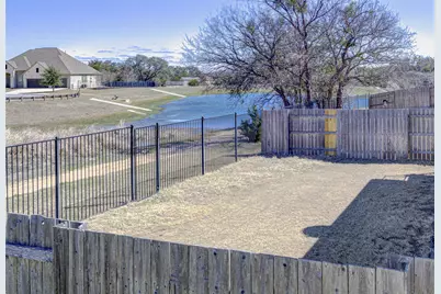 217 La Grotta Lane, Georgetown, TX 78628 - Photo 33