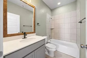 225 Unforgiven Ln, Jarrell, TX 76537 - Photo 19