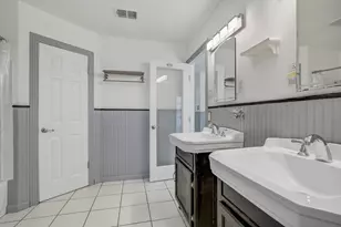 13135 Mill Stone Dr, Austin, TX 78729 - Photo 23