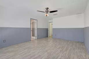 13135 Mill Stone Dr, Austin, TX 78729 - Photo 19