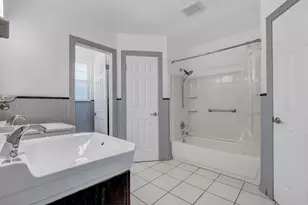 13135 Mill Stone Dr, Austin, TX 78729 - Photo 21