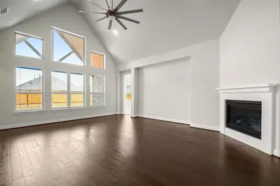 5300 Fresno Avenue, Pflugerville, TX 78660 - Photo 5