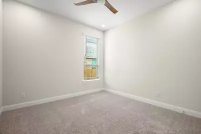 5300 Fresno Avenue, Pflugerville, TX 78660 - Photo 17