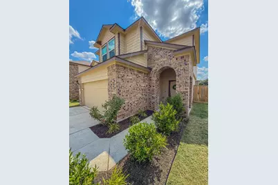 725 Bronco Billy Drive, Jarrell, TX 76537 - Photo 3