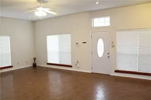 109 W 38th St, Austin, TX 78705 - Photo 7