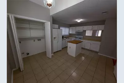 6201 Avery Island Avenue, Austin, TX 78727 - Photo 7