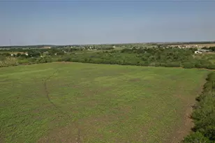 6144 Turnersville Rd, Creedmoor, TX 78610 - Photo 17