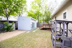 501 Park Blvd, Austin, TX 78751 - Photo 25