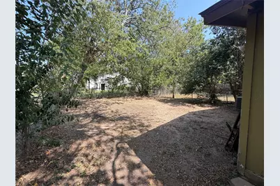 421 Live Oak Street, Kyle, TX 78640 - Photo 13