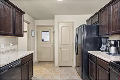 1315 Lantana Court, Gonzales, TX 78629 - Photo 15