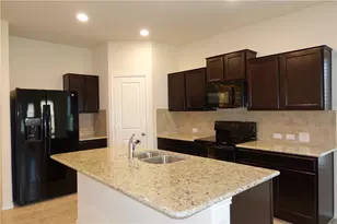 1001 Hillrose Dr, Leander, TX 78641 - Photo 13