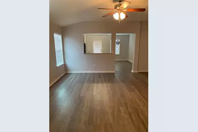 351 Musgrav, Kyle, TX 78640 - Photo 3