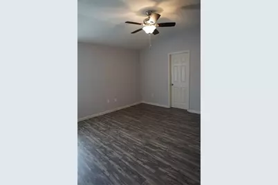 351 Musgrav, Kyle, TX 78640 - Photo 9