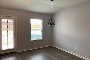 351 Musgrav, Kyle, TX 78640 - Photo 7