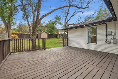 2905 Brinwood Avenue, Austin, TX 78704 - Photo 33