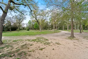 6211 Co Rd 342, Milano, TX 76556 - Photo 25