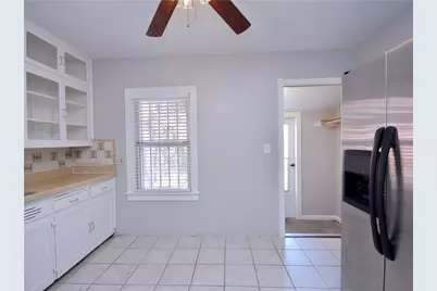 2710 Willow Street, Austin, TX 78702 - Photo 13
