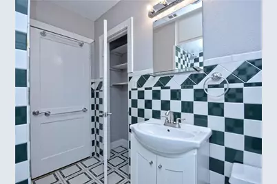 2710 Willow Street, Austin, TX 78702 - Photo 21