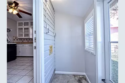 2710 Willow Street, Austin, TX 78702 - Photo 15