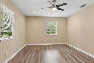 4906 Eastdale Drive E, Austin, TX 78723 - Photo 7