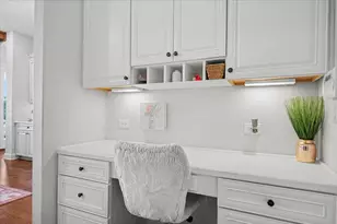 5240 Diamante Dr, Spicewood, TX 78669 - Photo 11