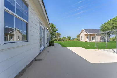 3424 S Old Bastrop Highway, San Marcos, TX 78666 - Photo 7