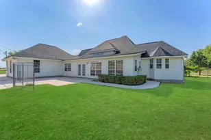 3424 S Old Bastrop Hwy, San Marcos, TX 78666 - Photo 5